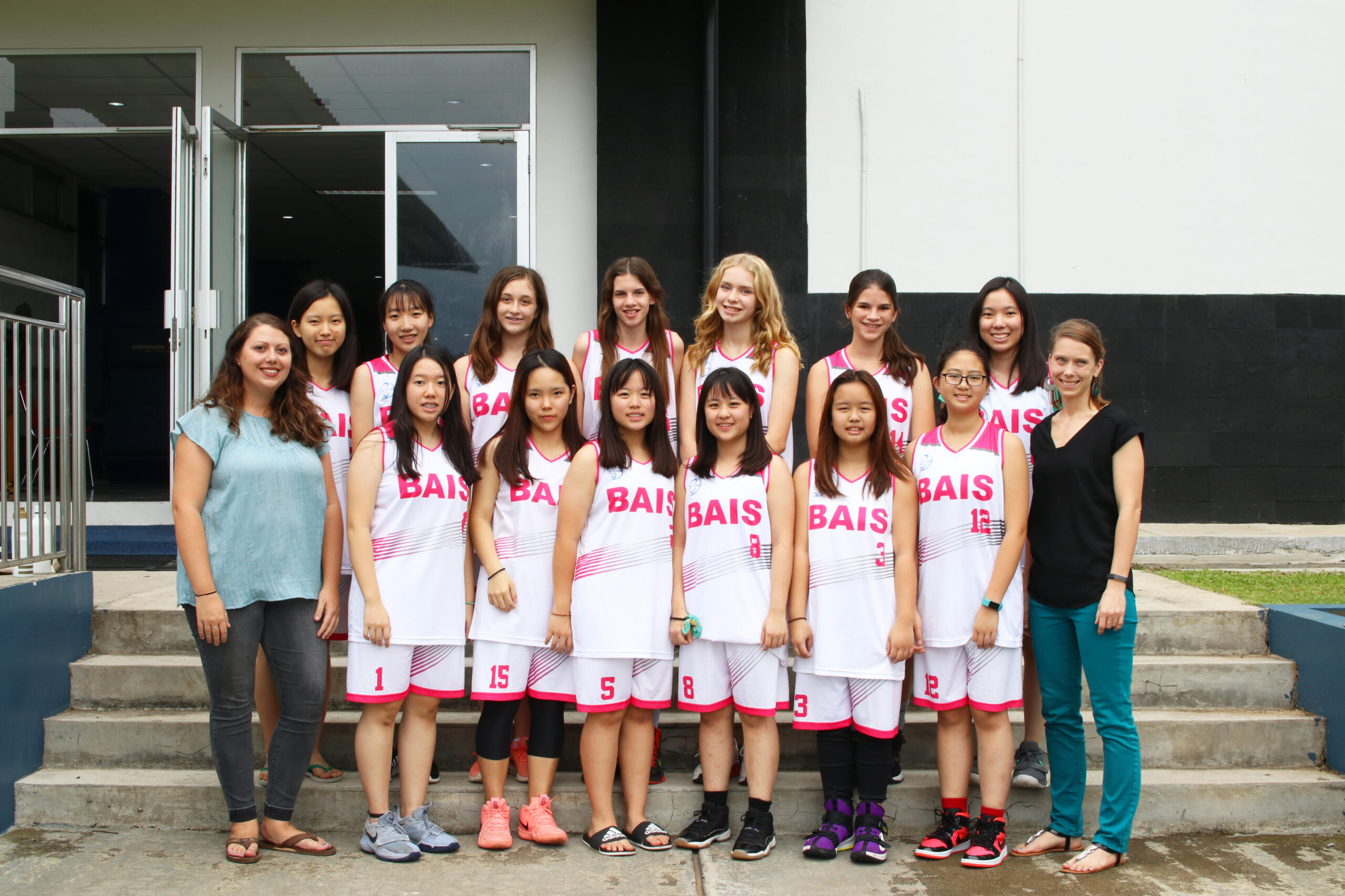 Girls basketball team 2019-2020